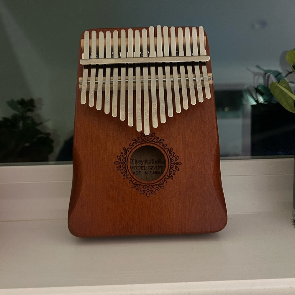 Wooden Kalimba with Silver Keys